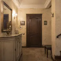 Прихожая частного дома