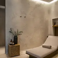 SPA-зона с интерьерными стенами из Марморино под натуральный камень